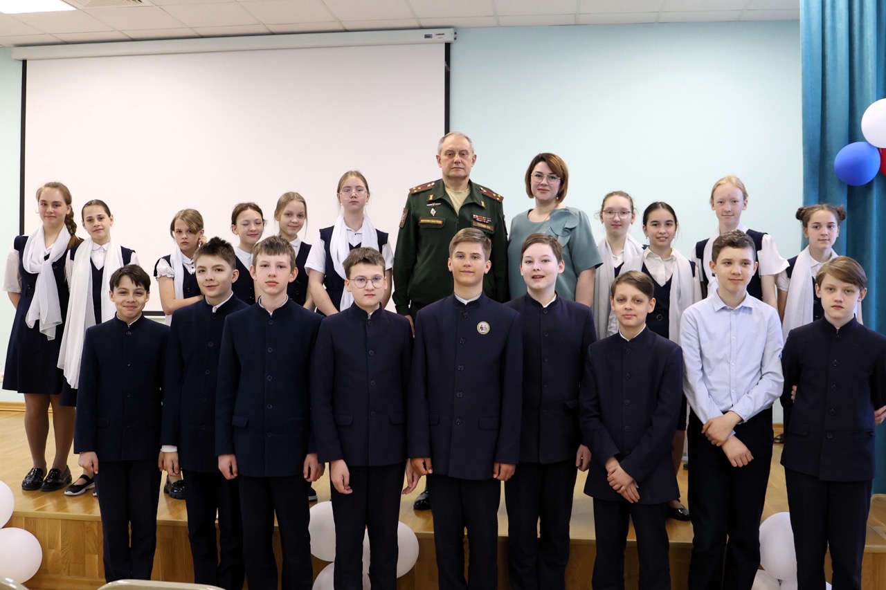 Открытый урок для православных гимназистов провёл полковник медицинской службы Олег Иванович Тутаев